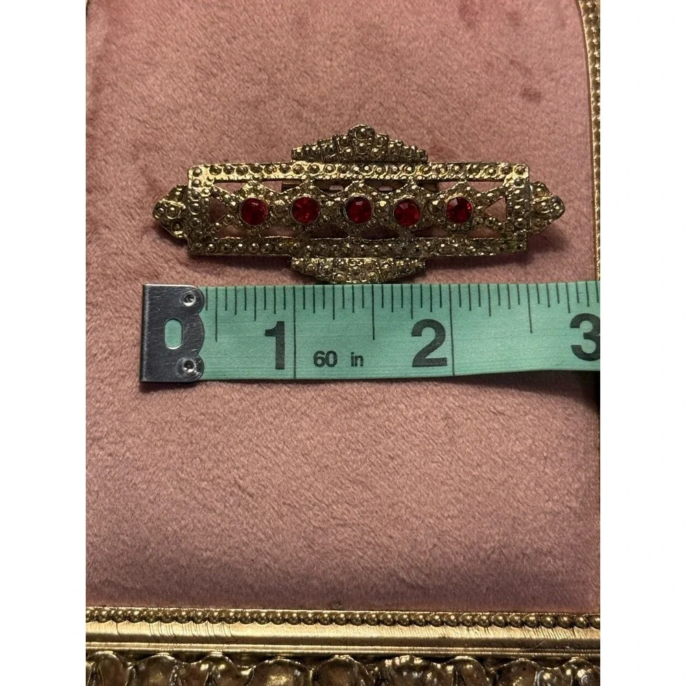 N/A gold tone